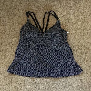 Inches Off Black & White Polka Dot Swim Top Sz 26